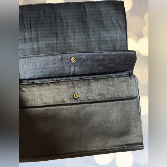 Lujean Vintage Metallic Bronze Embroidered on Black Satin Clutch - Picture 4 of 8